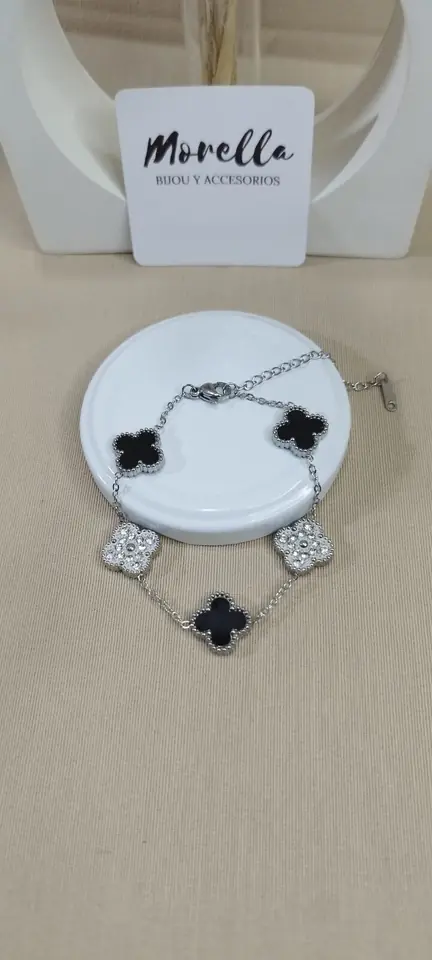 Pulsera trebol plateado / negro