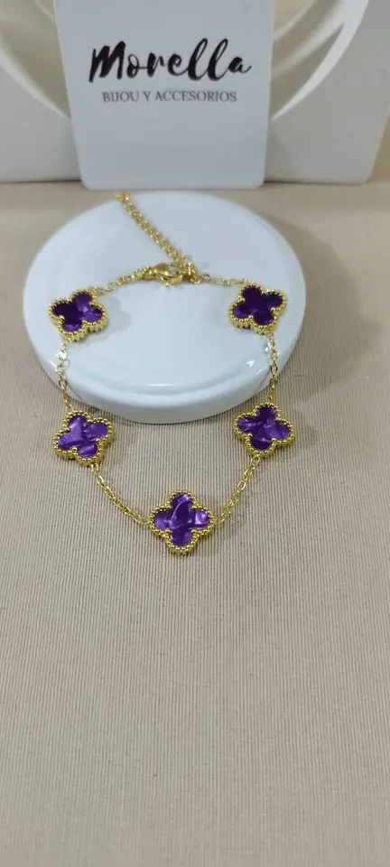 Pulsera trébol dorado /violeta