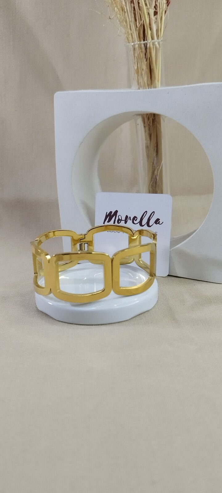Esclava / brazalete gruesa dorado