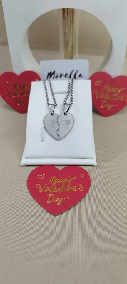 Conjunto de cadenas con dije para dividir