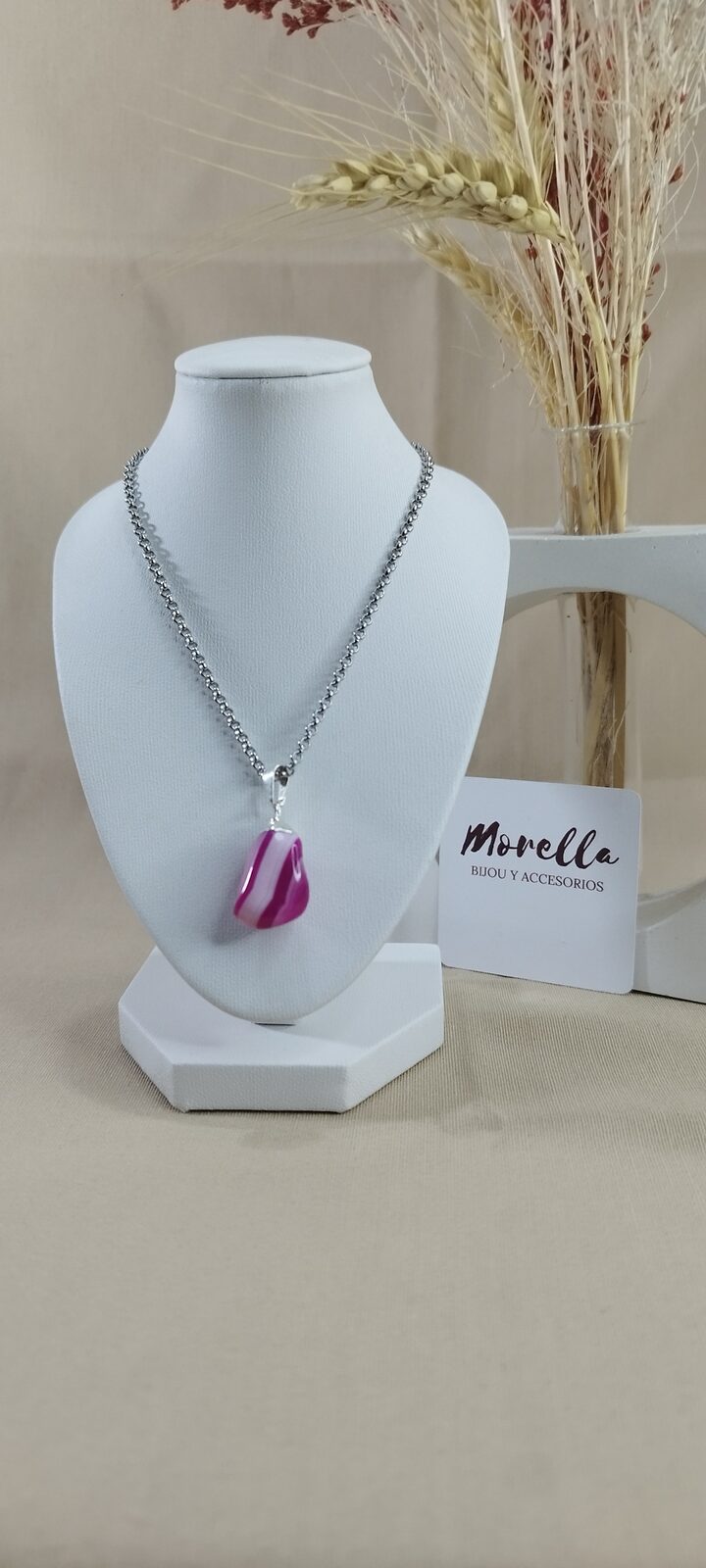 Cadena con dije ágata rosa