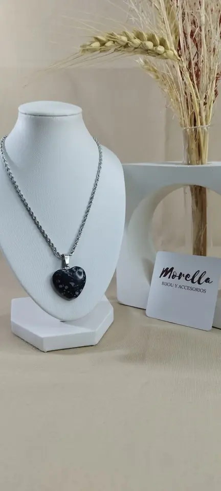 Cadena con dije en obsidiana copo