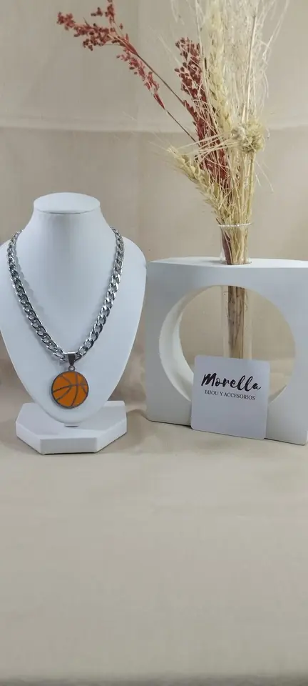 Cadena y dije Basketball