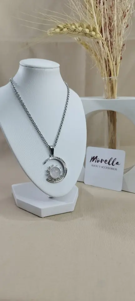 Cadena con dije cuarzo rosa