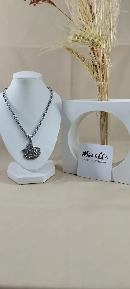Cadena con dije Ángel de la guarda