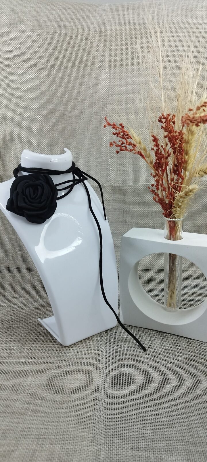 Choker con flor