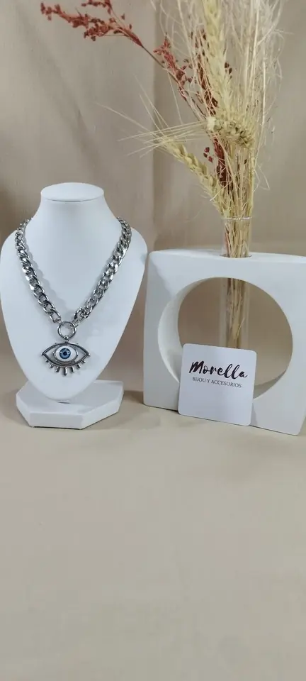 Cadena con dije de ojo turco