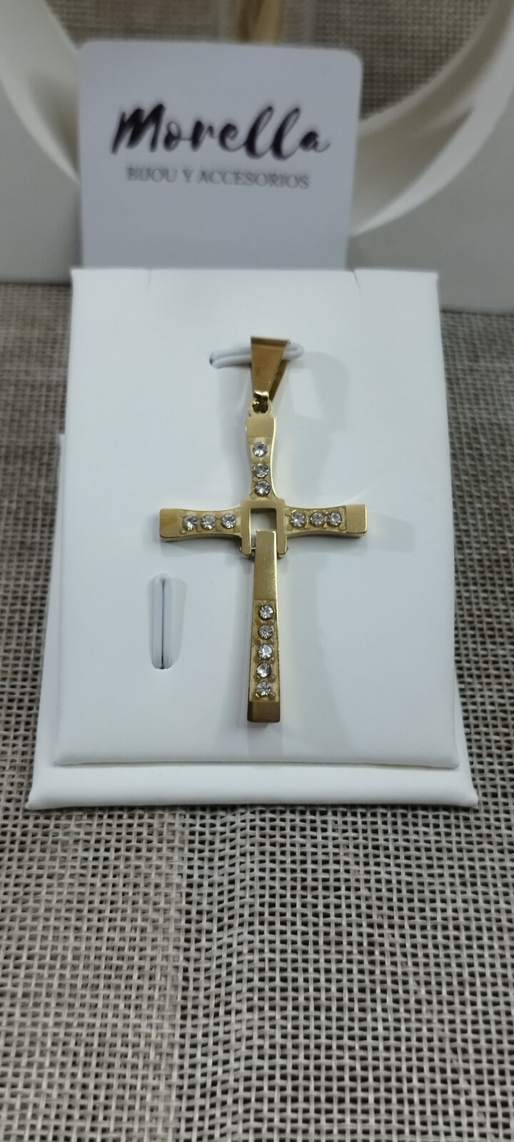 Dije cruz Toretto (dorado)