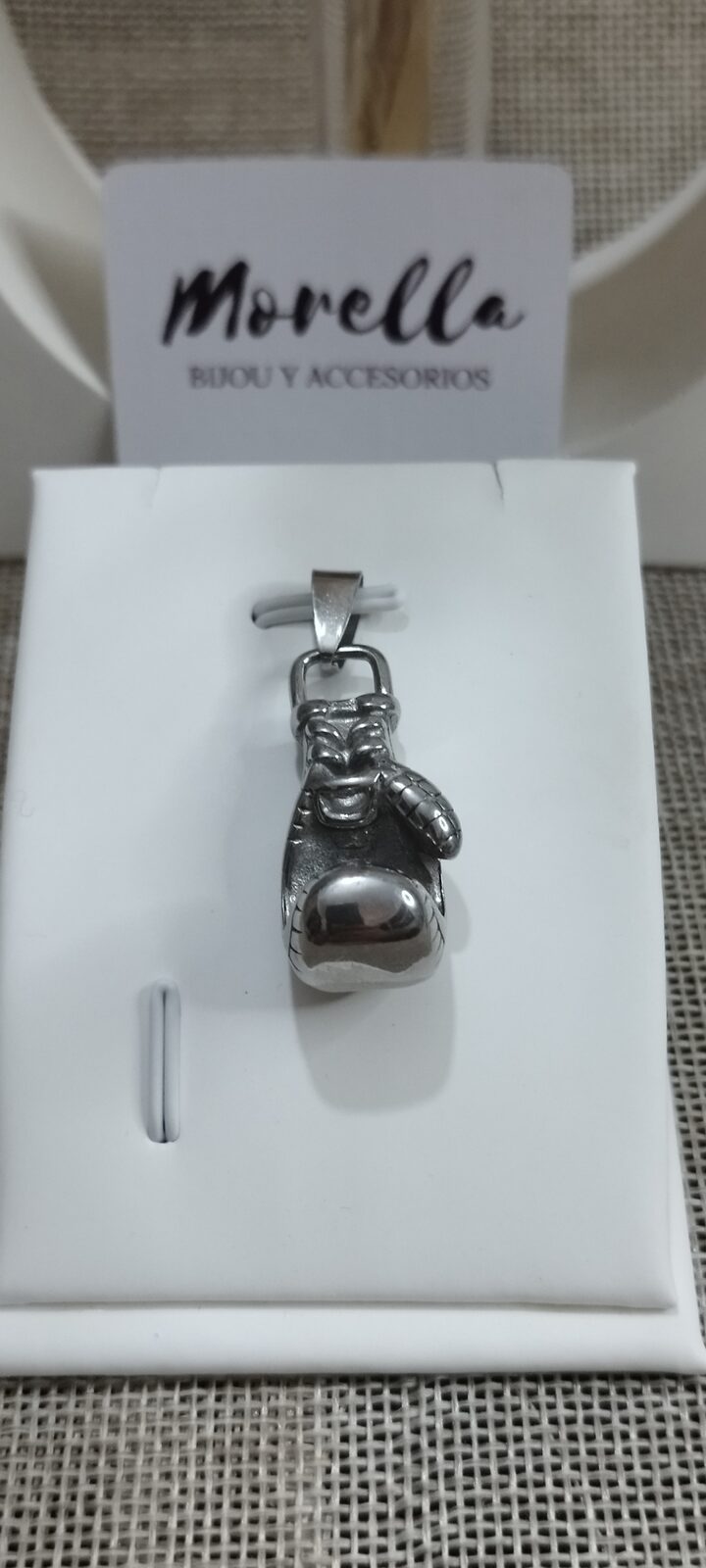 Dije guante de box