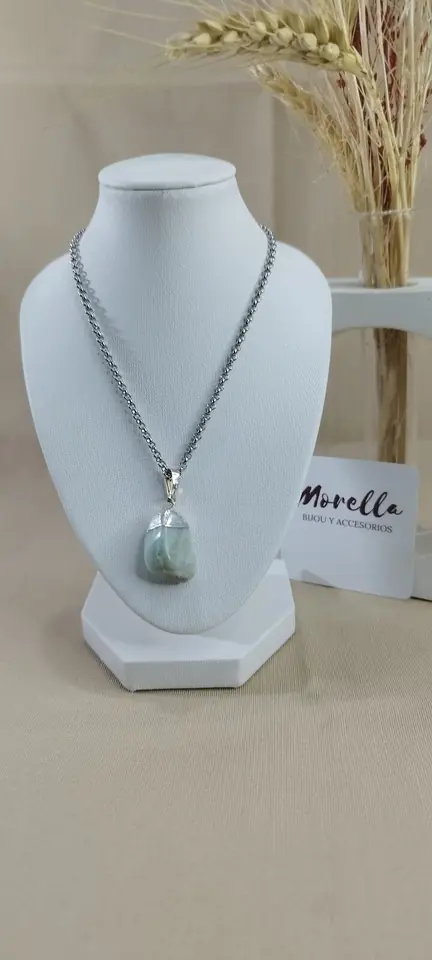Cadena con dije de amazonita