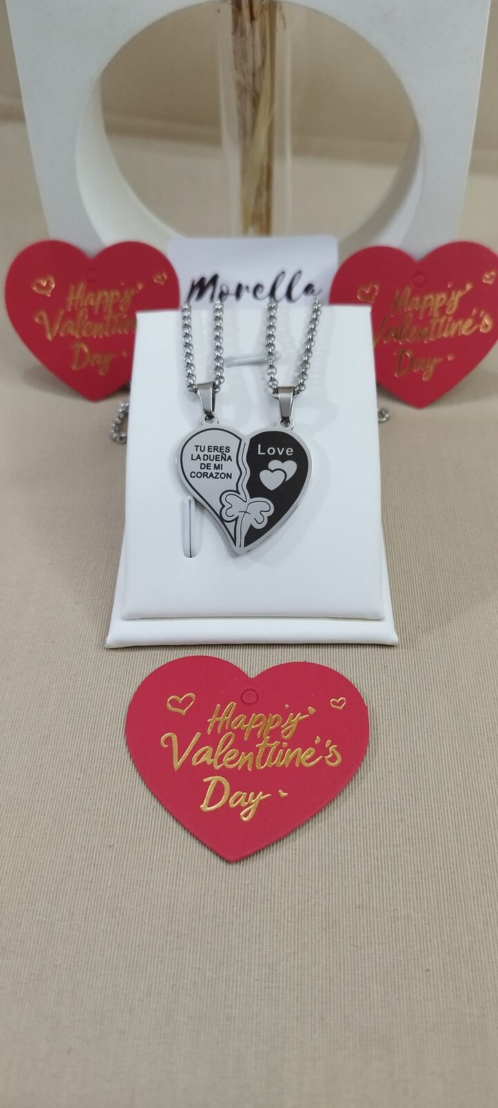 Conjunto de cadenas con dije para dividir