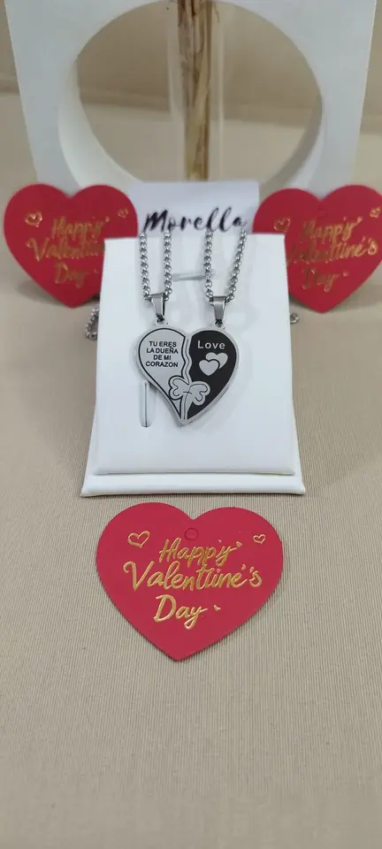 Conjunto de cadenas con dije para dividir