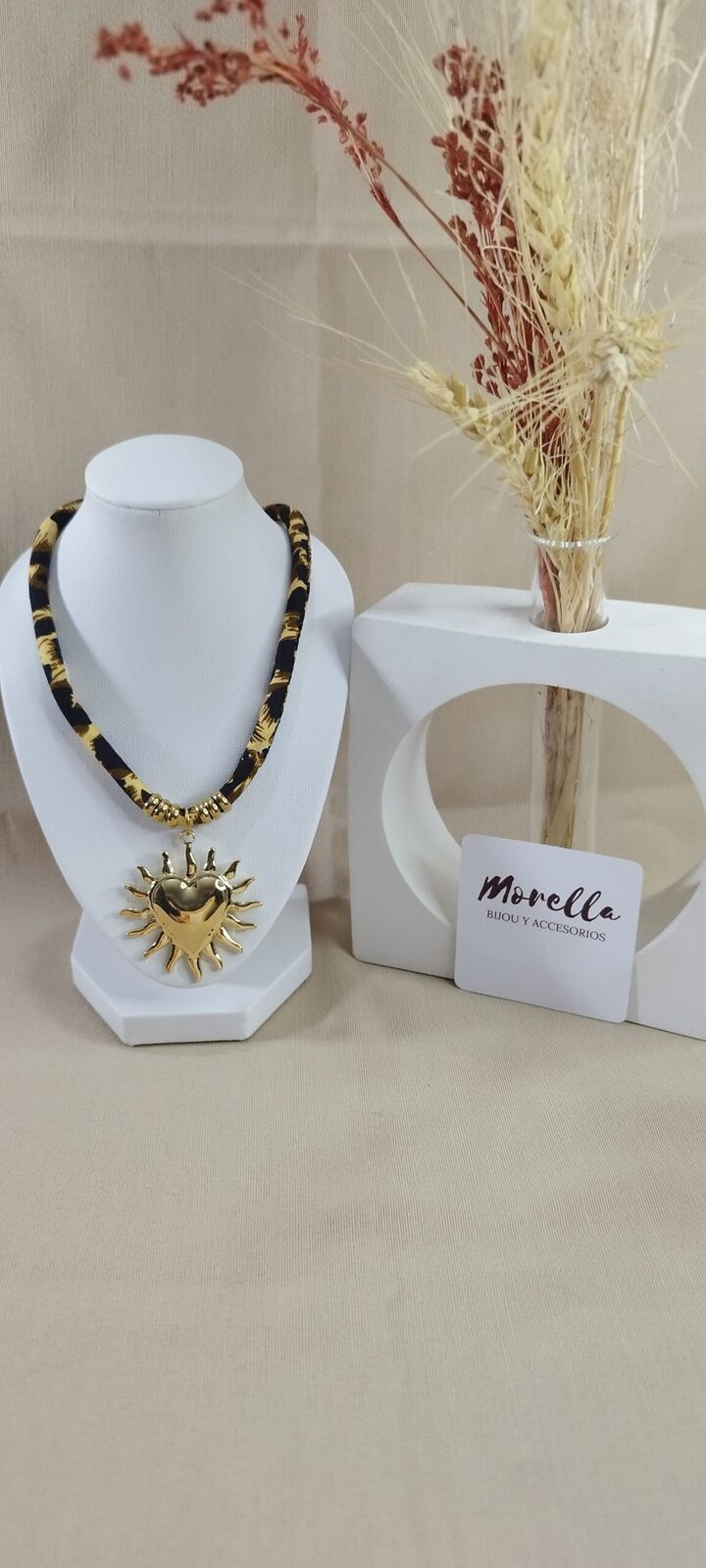Collar con dije corazón /sol acero quirúrgico