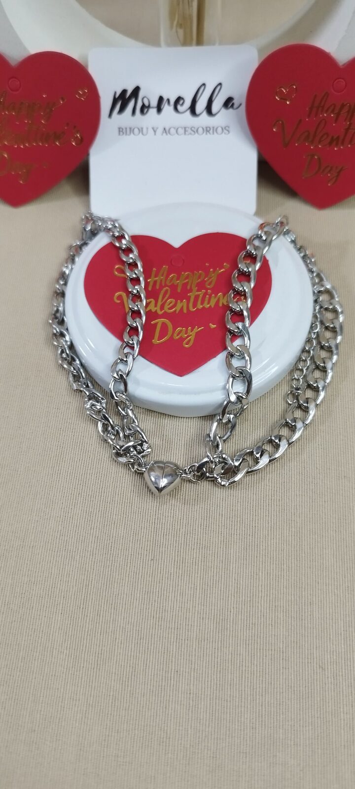 Conjunto pulsera plateada con dije corazon