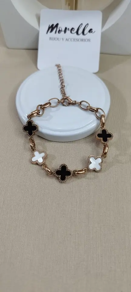 Pulsera trébol  blanco /negro (acero rosado)
