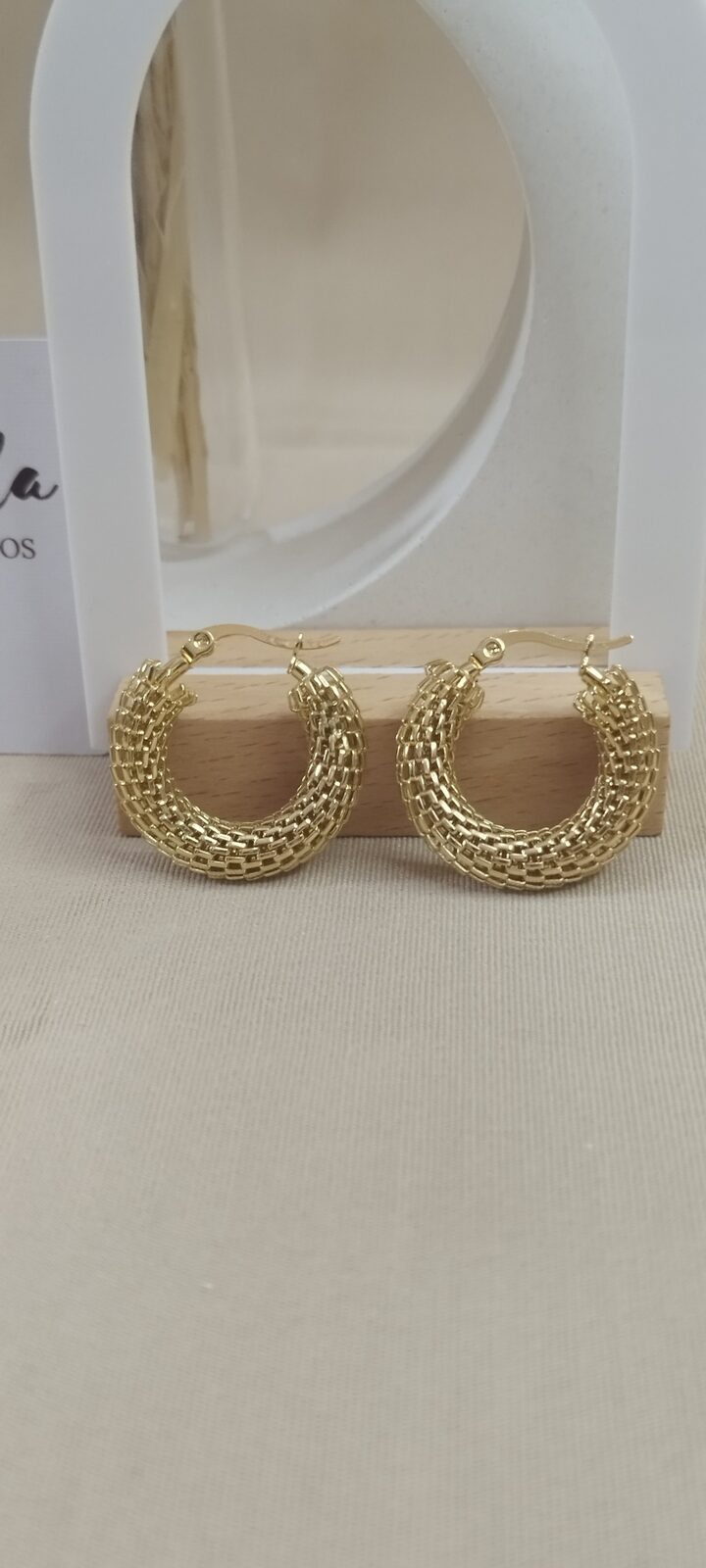 Aros medianos (dorado)