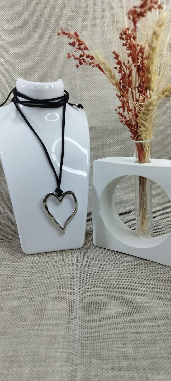 Choker con dije corazon