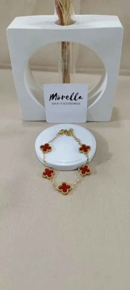 Pulsera trébol  dorado / rojo