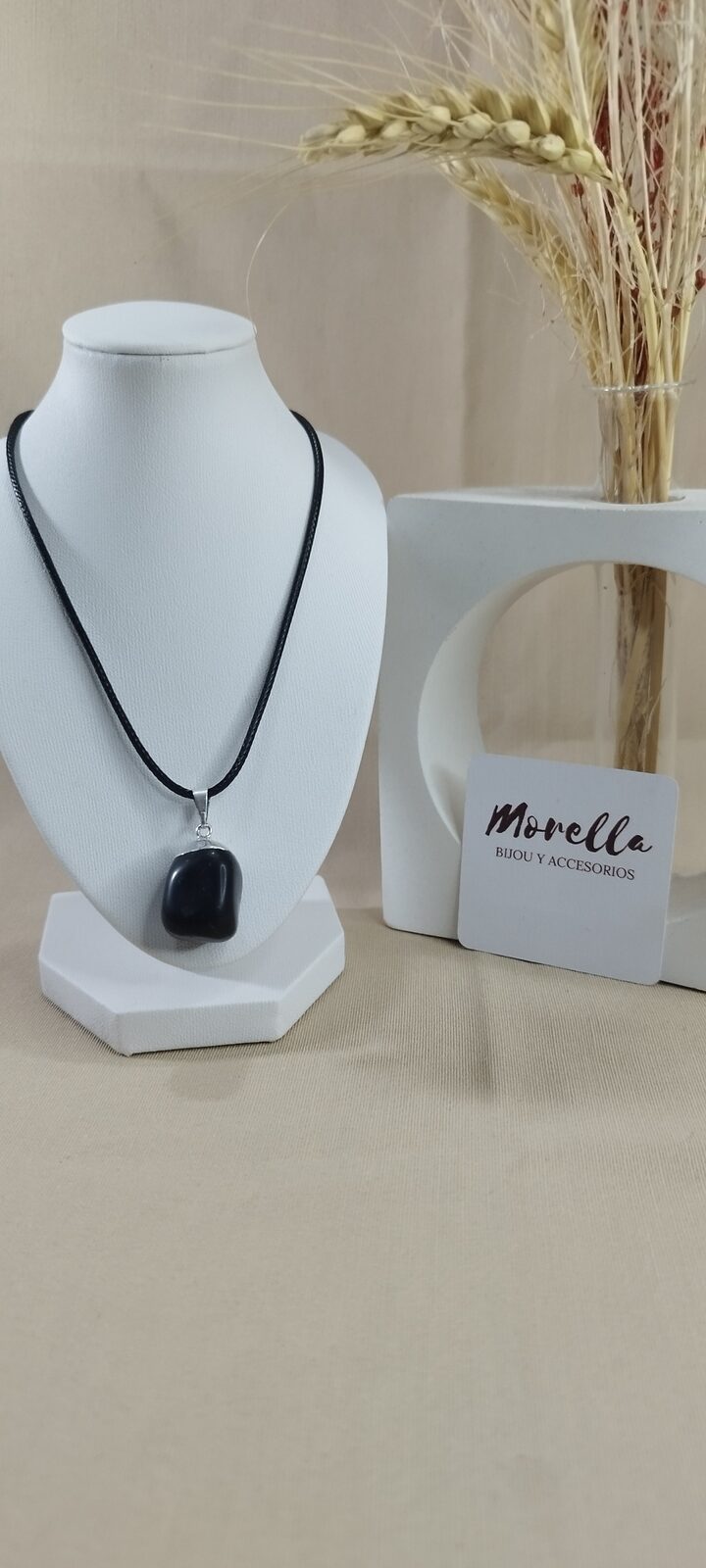 Cordón con dije onix