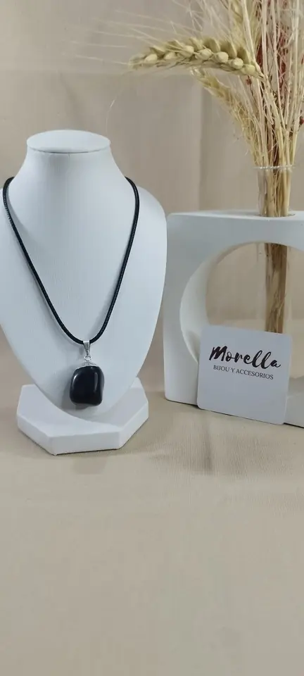 Cordón con dije onix