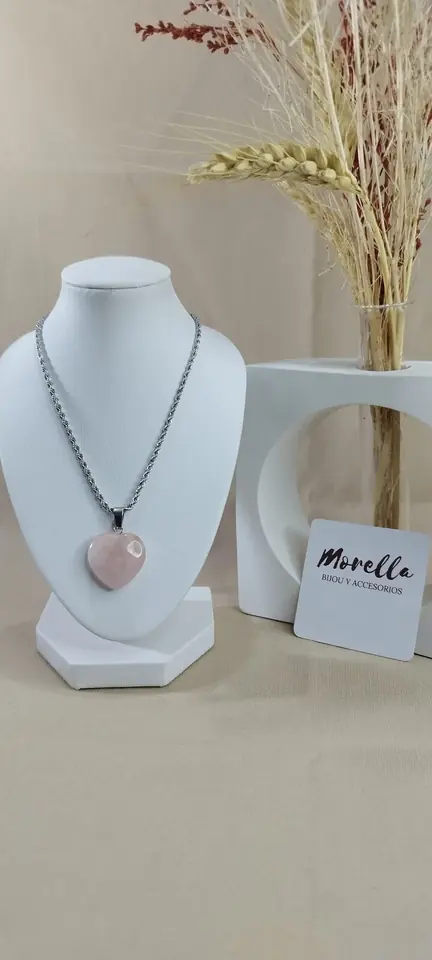 Cadena con dije cuarzo rosa