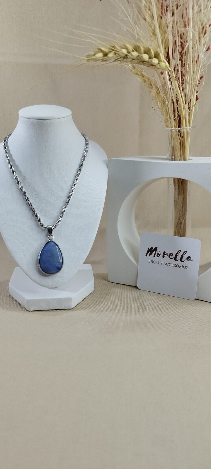Cadena con dije cuarzo azul