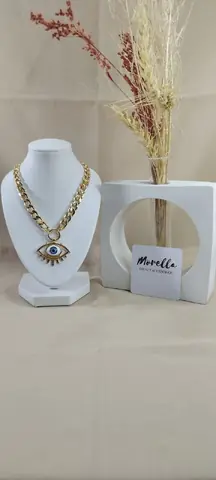 Cadena con dije ojo turco