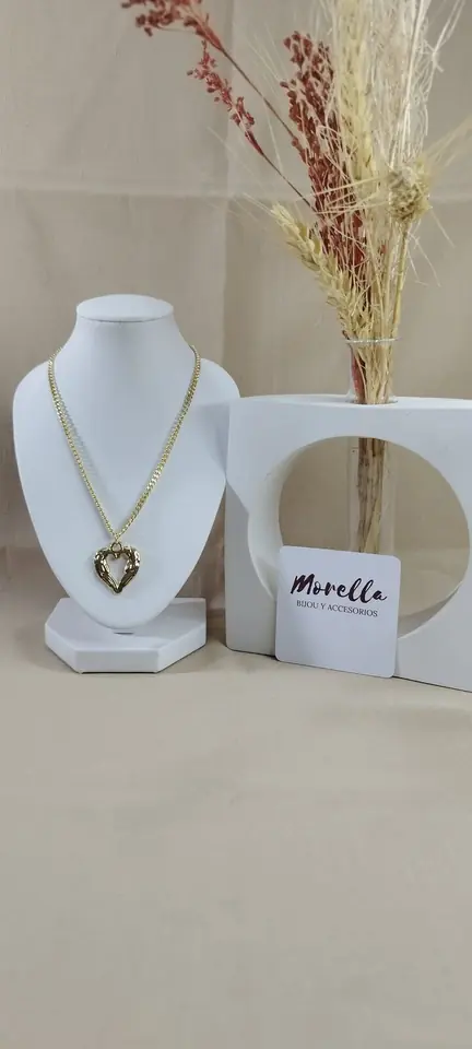 Cadena con dije corazon