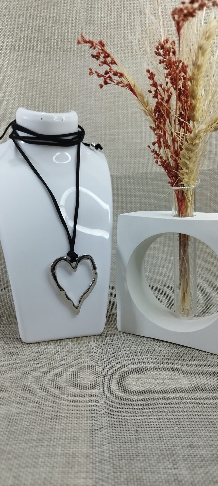 Choker con dije corazon