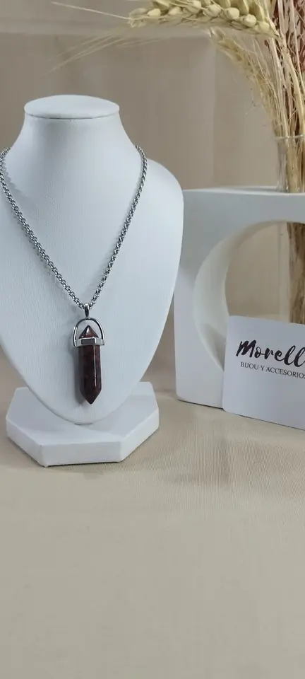 Cadena con dije obsidiana caoba