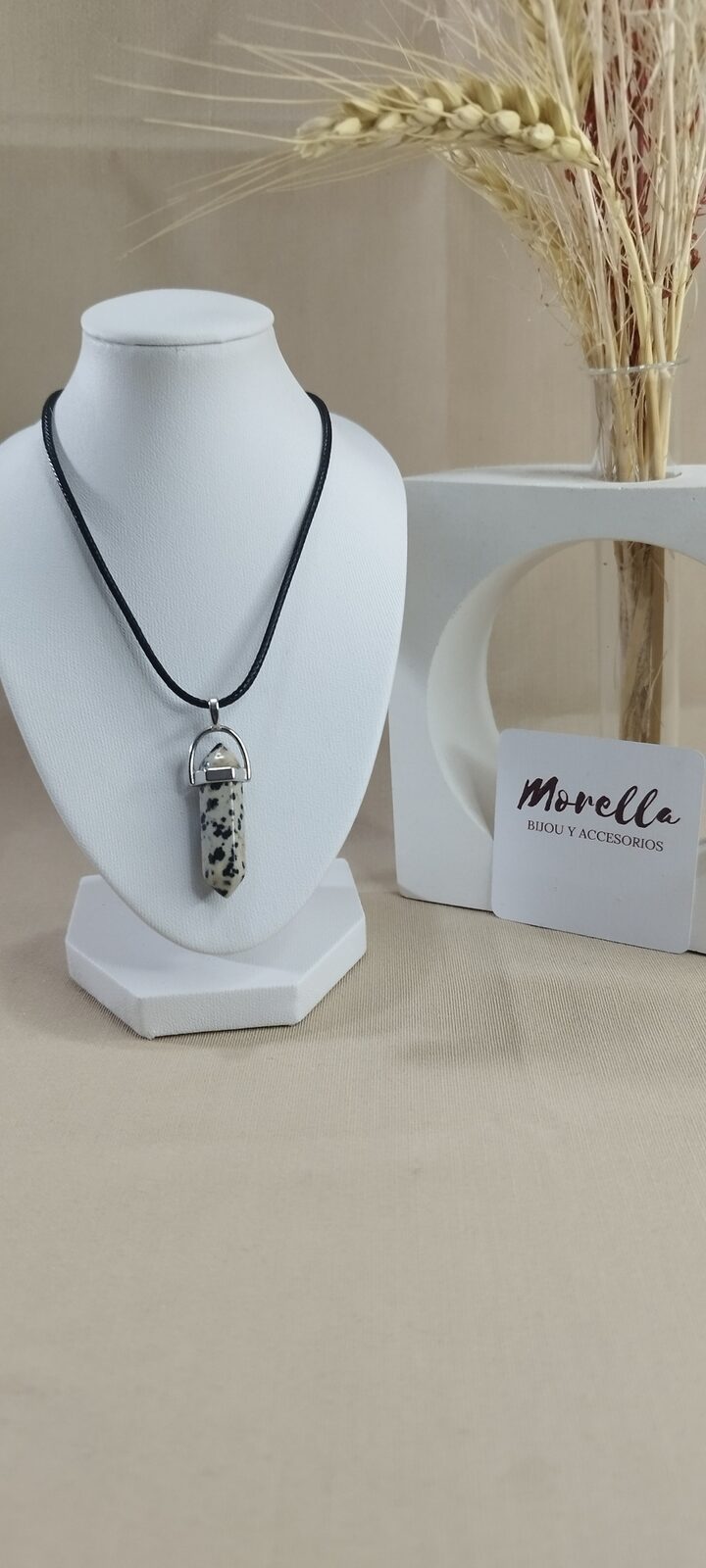 Cordón con dije jaspe dalmata