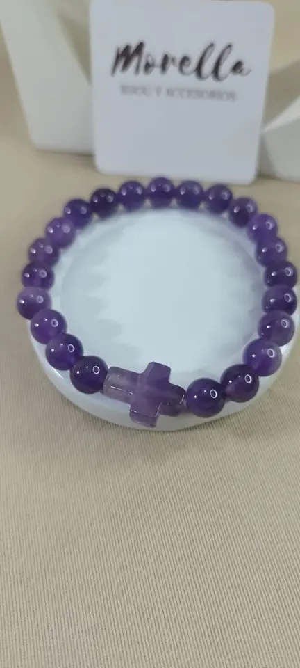 Pulsera 8 mm con dije cruz en amatista