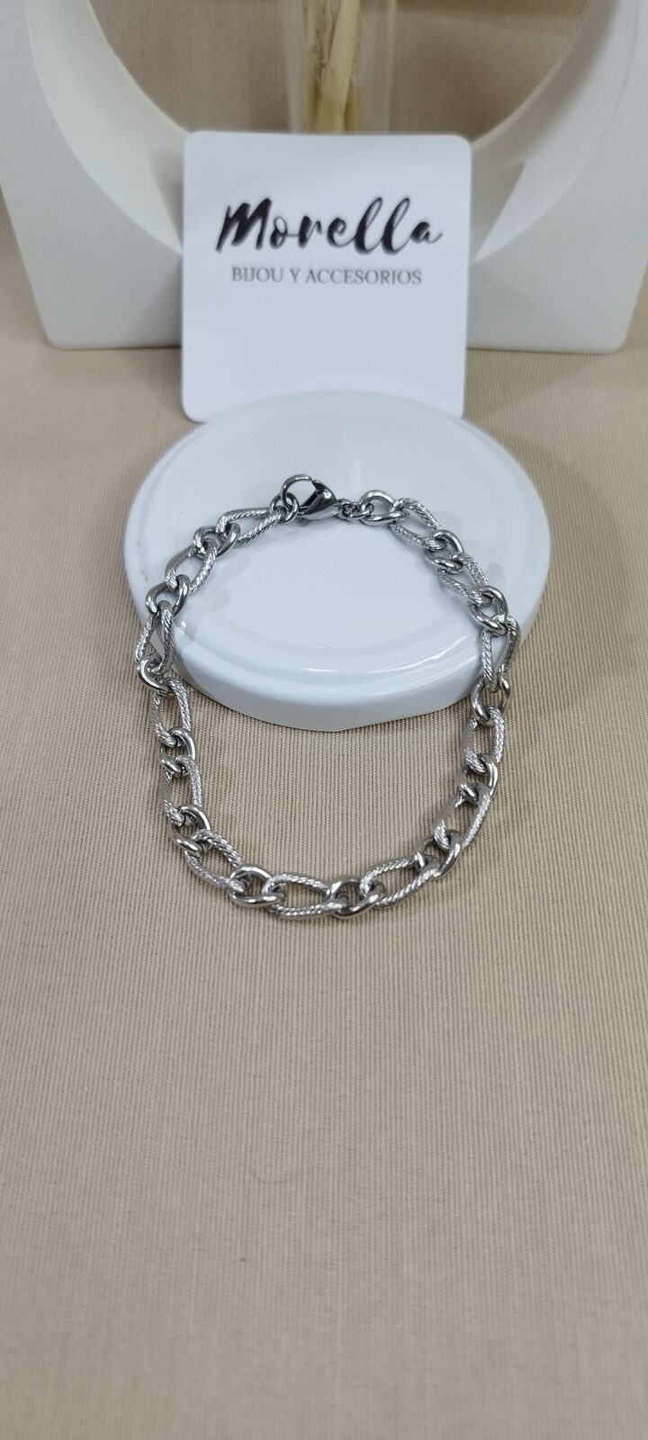 Pulsera labrada