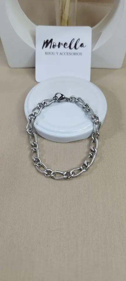 Pulsera labrada