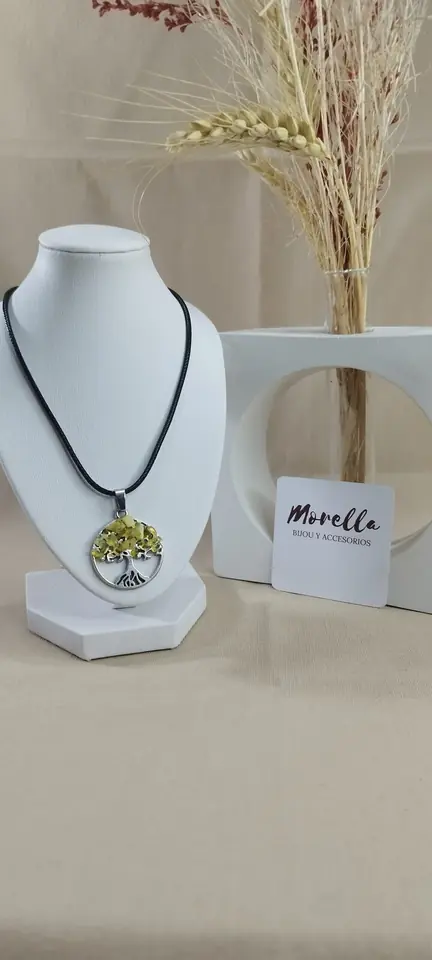 Cordón y dije  de ópalo amarillo