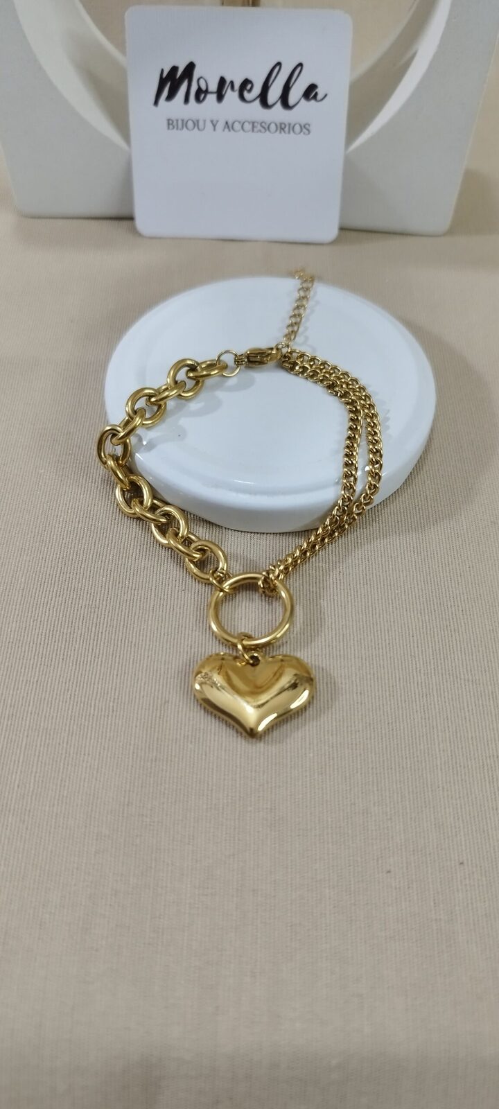 Pulsera con dije corazón ❤️