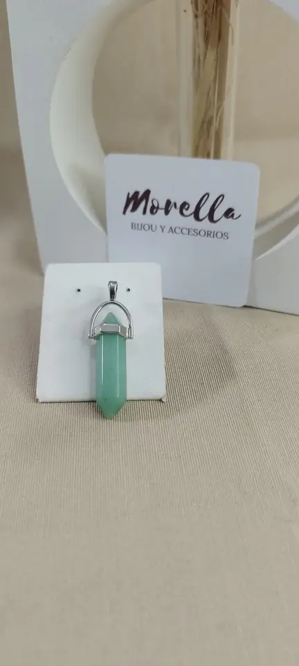 Dije en cuarzo verde