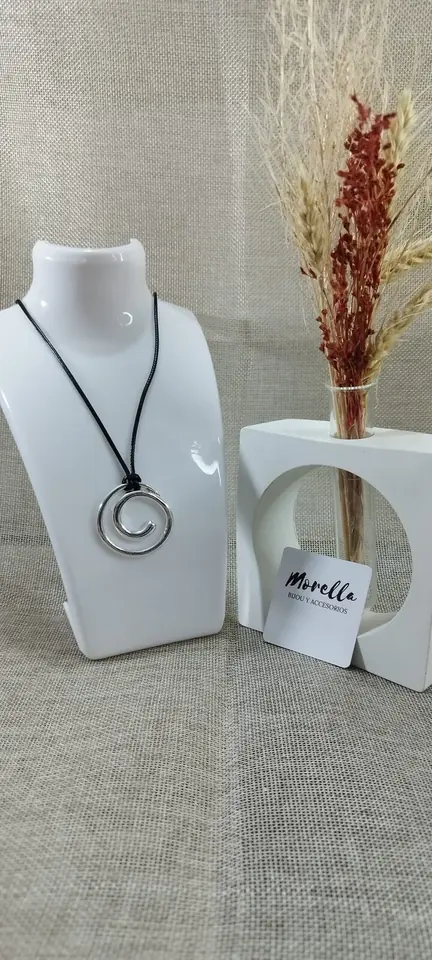 Choker con dije circulos