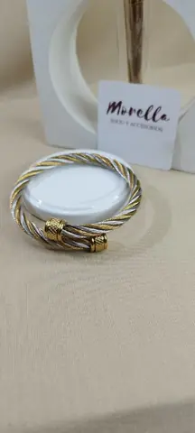 Pulsera torneada ajustable