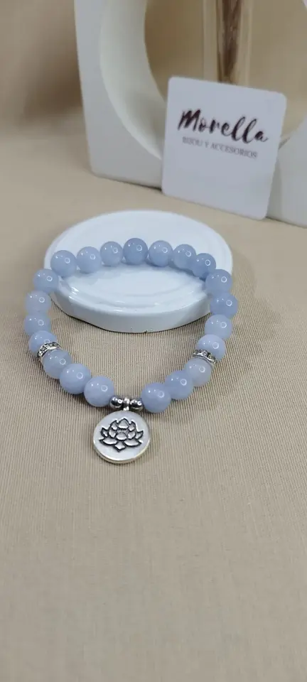Pulsera aguamarina con dije flor de loto
