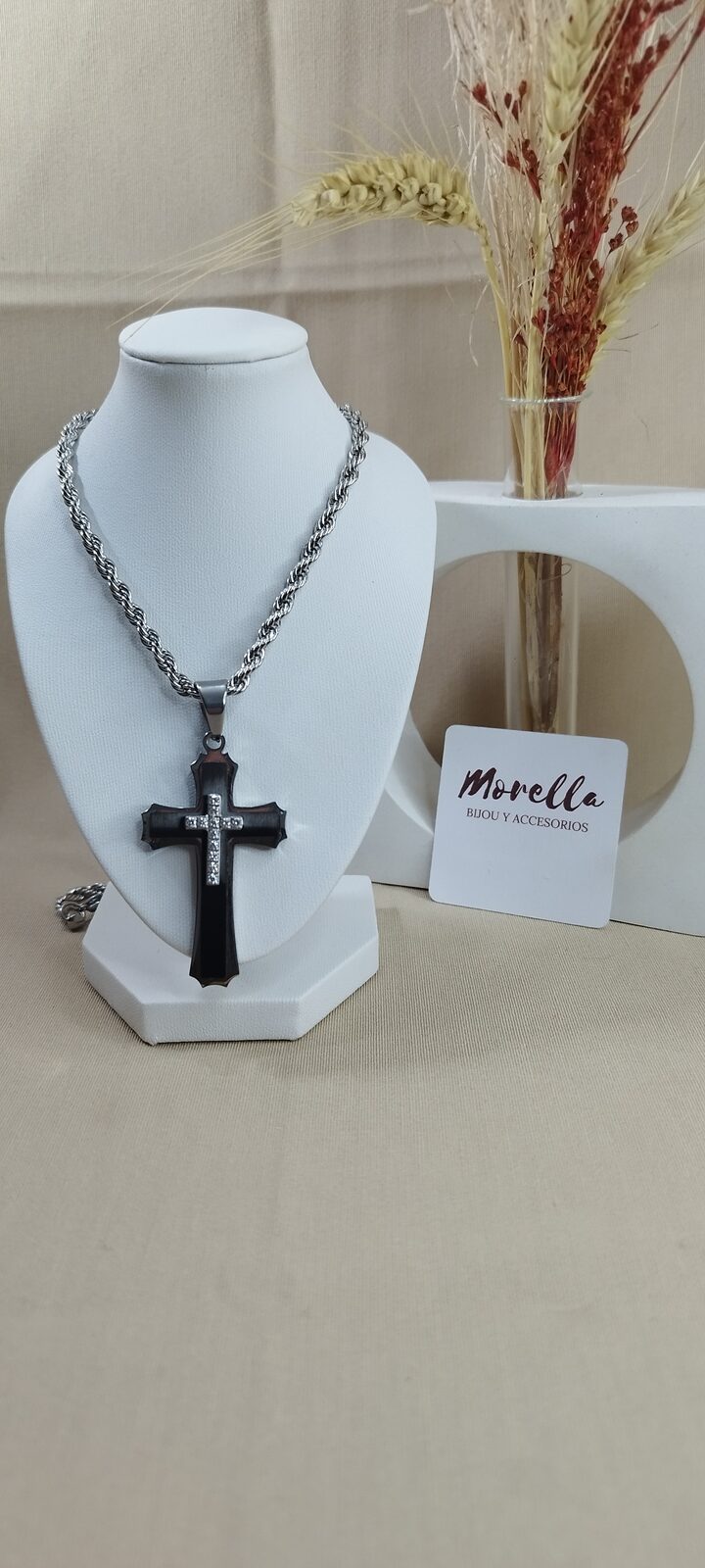 Cadena 60x5 y dije cruz negro/plateado