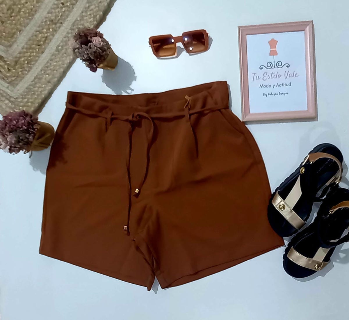 242/054   Short Social