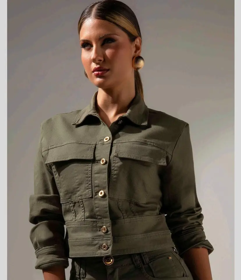 369/017 Campera Militar - Colección Raíces
