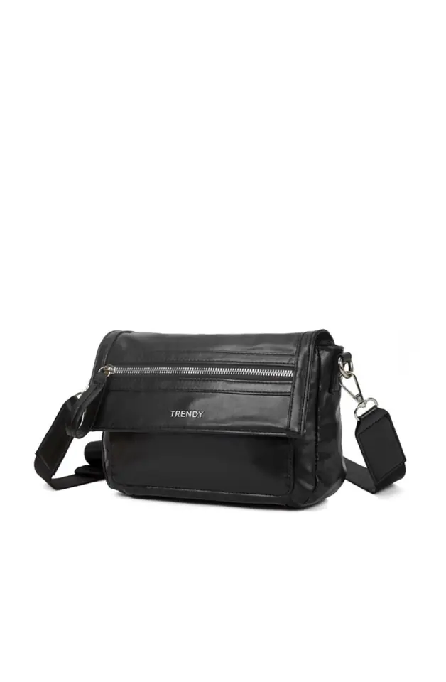 Bandolera con bolsillo frontal - Negro