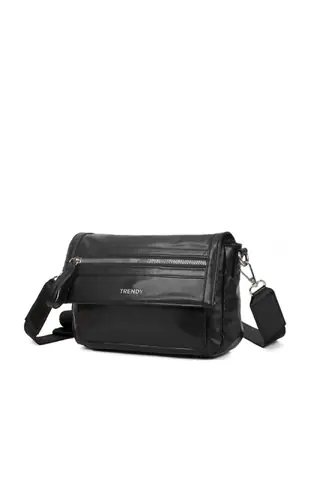 Bandolera con bolsillo frontal - Negro