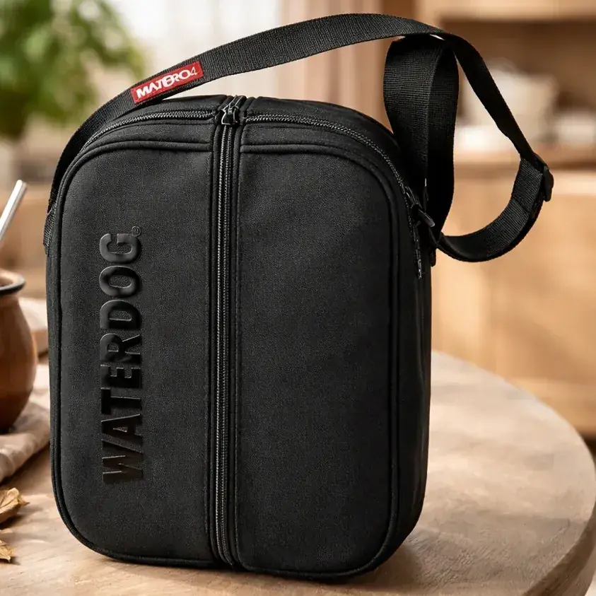 Bolso Matero Waterdog 750cc Porta Termo Doble Cierre Correa Color Negro
