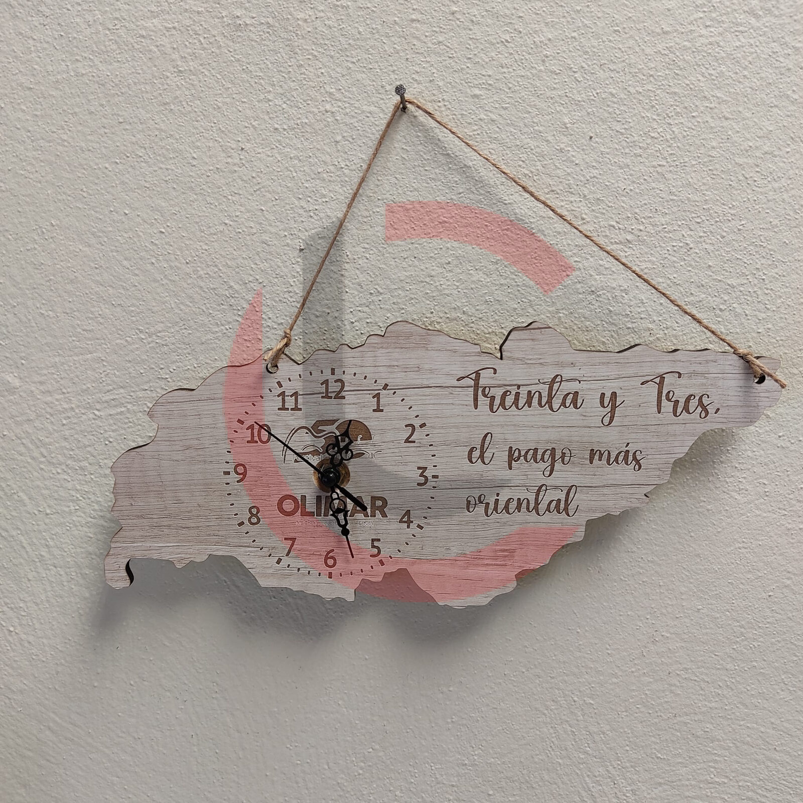 Reloj de treinta y tres