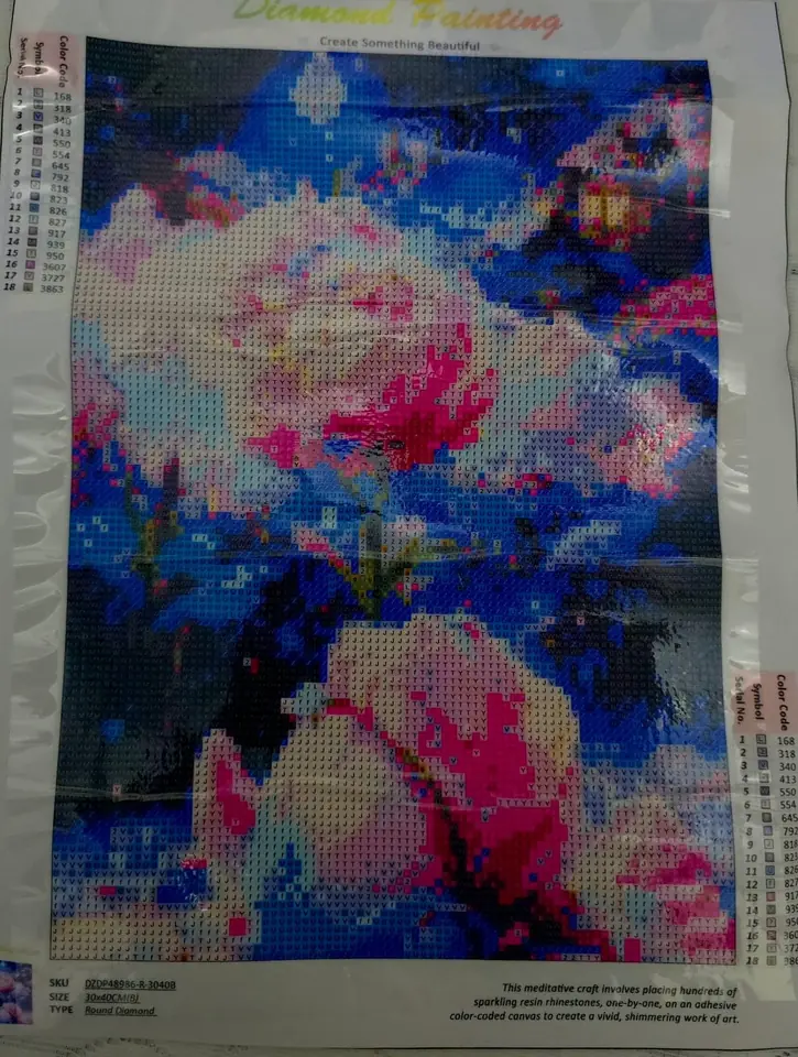 Paisaje con flores rosadas.