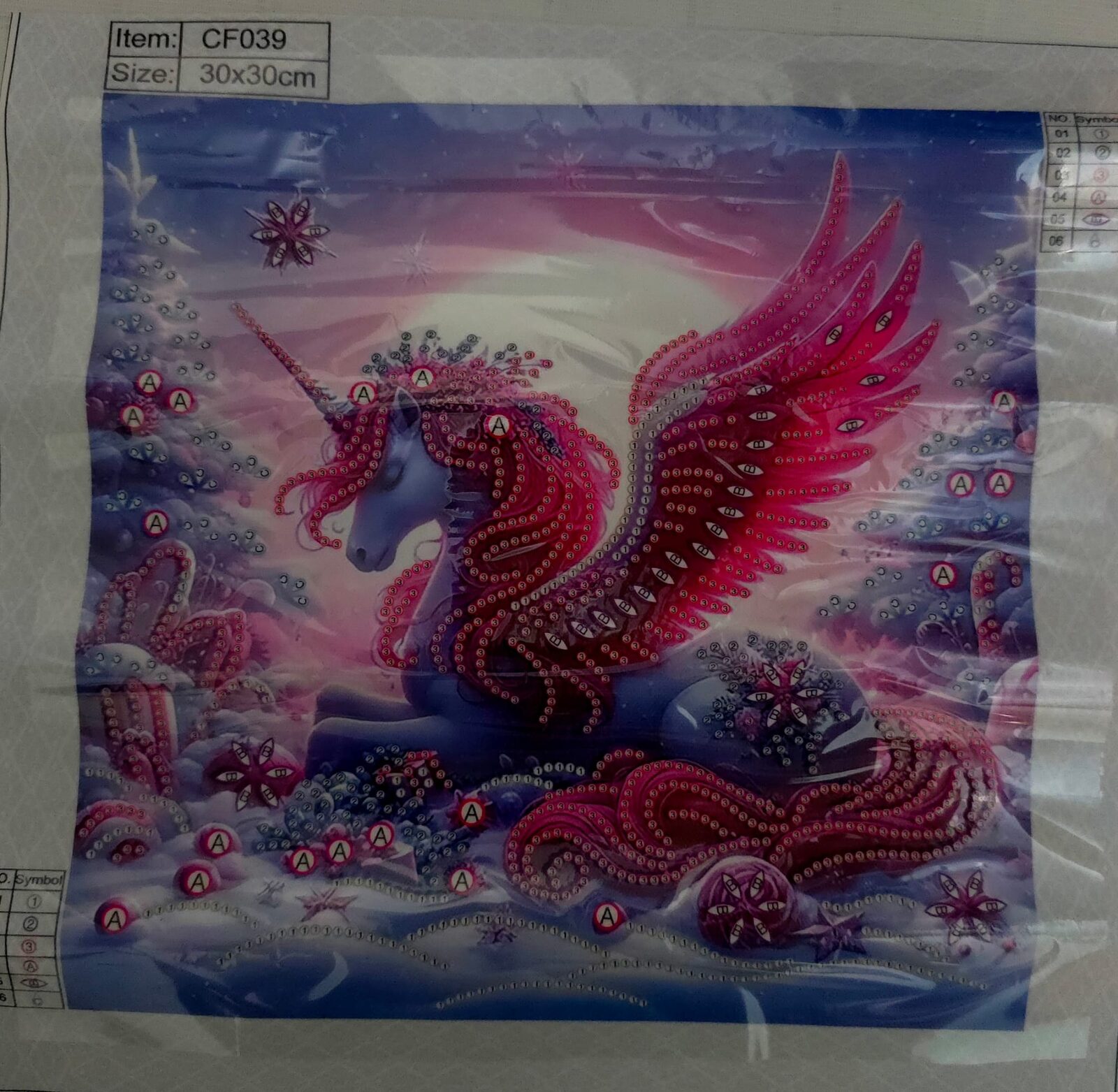 Unicornio, con brillos.