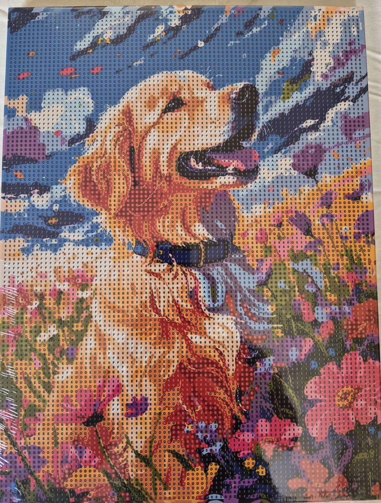 Perro entre flores